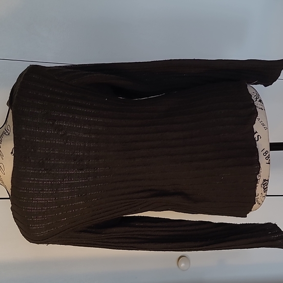 Brown Katmai Sweater Size Medium - Picture 2 of 3